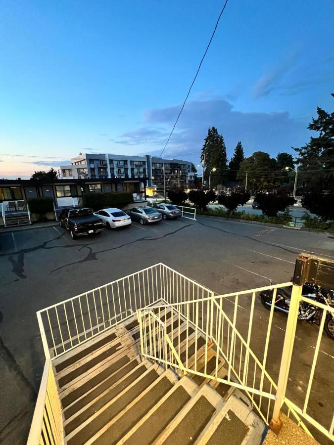 Departure Bay Motel นาไนโม ภายนอก รูปภาพ