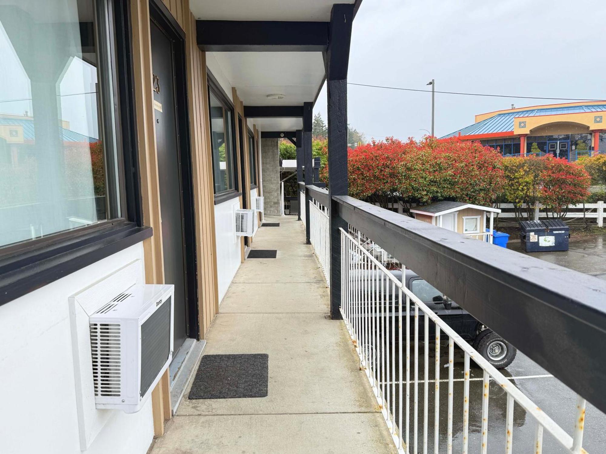 Departure Bay Motel นาไนโม ภายนอก รูปภาพ