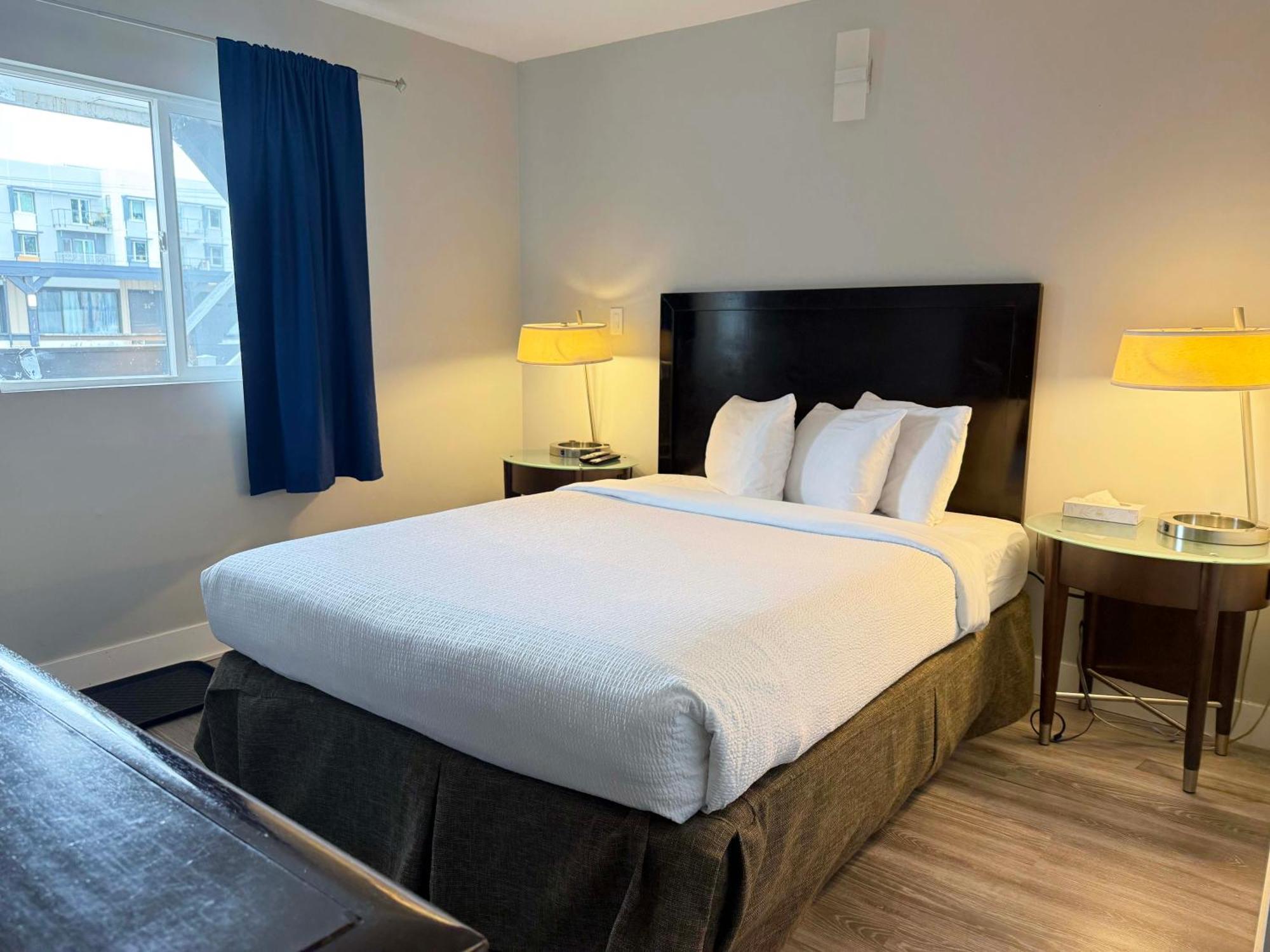 Departure Bay Motel นาไนโม ภายนอก รูปภาพ