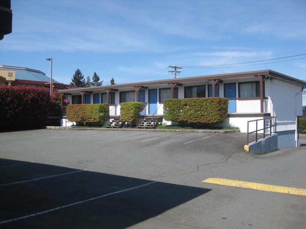 Departure Bay Motel นาไนโม ภายนอก รูปภาพ